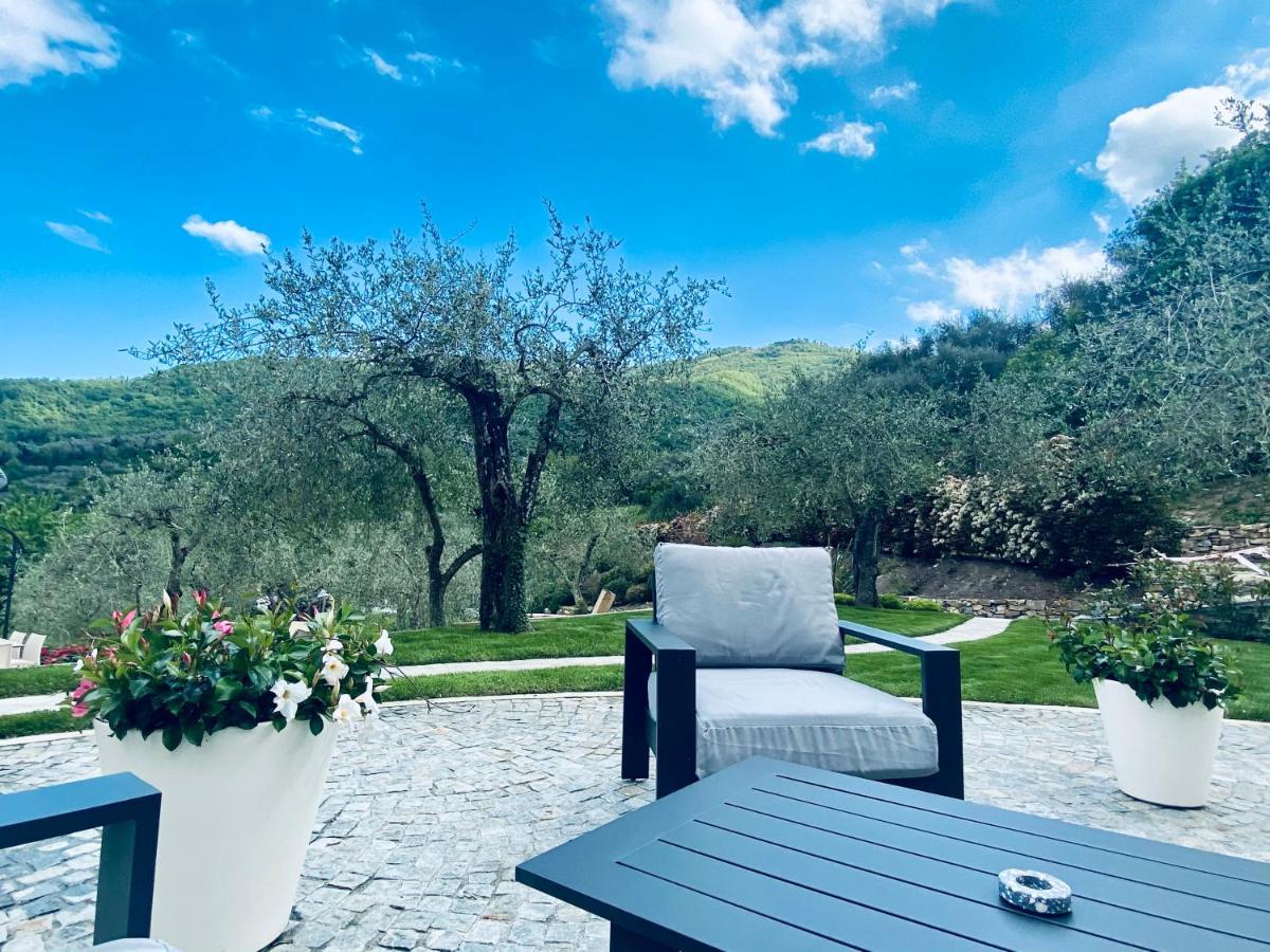Casa Vacanze Gli Ulivi Borgomaro Екстер'єр фото