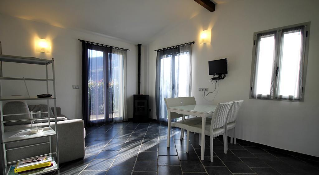 Casa Vacanze Gli Ulivi Borgomaro Екстер'єр фото